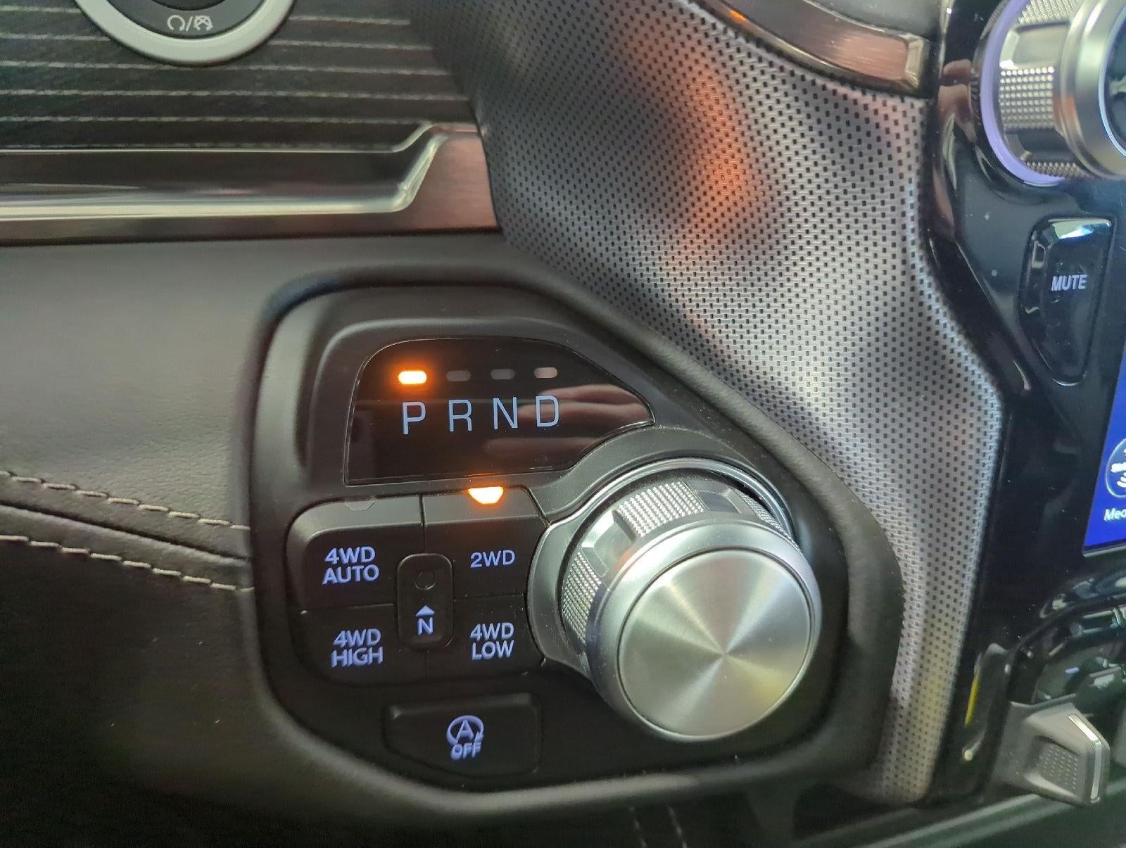 2021 RAM 1500 Limited Crew Cab 4x4 5'7' Box