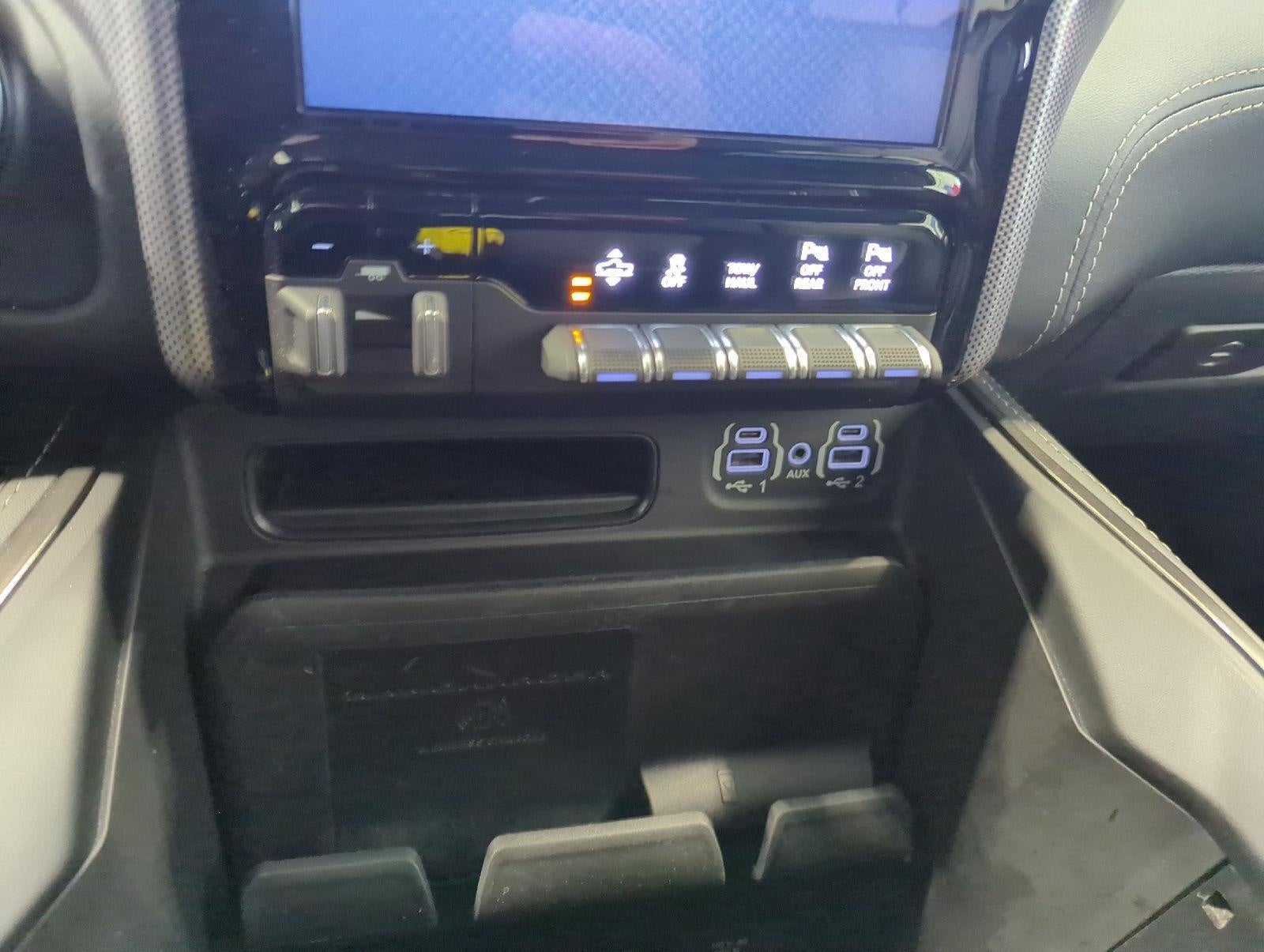 2021 RAM 1500 Limited Crew Cab 4x4 5'7' Box