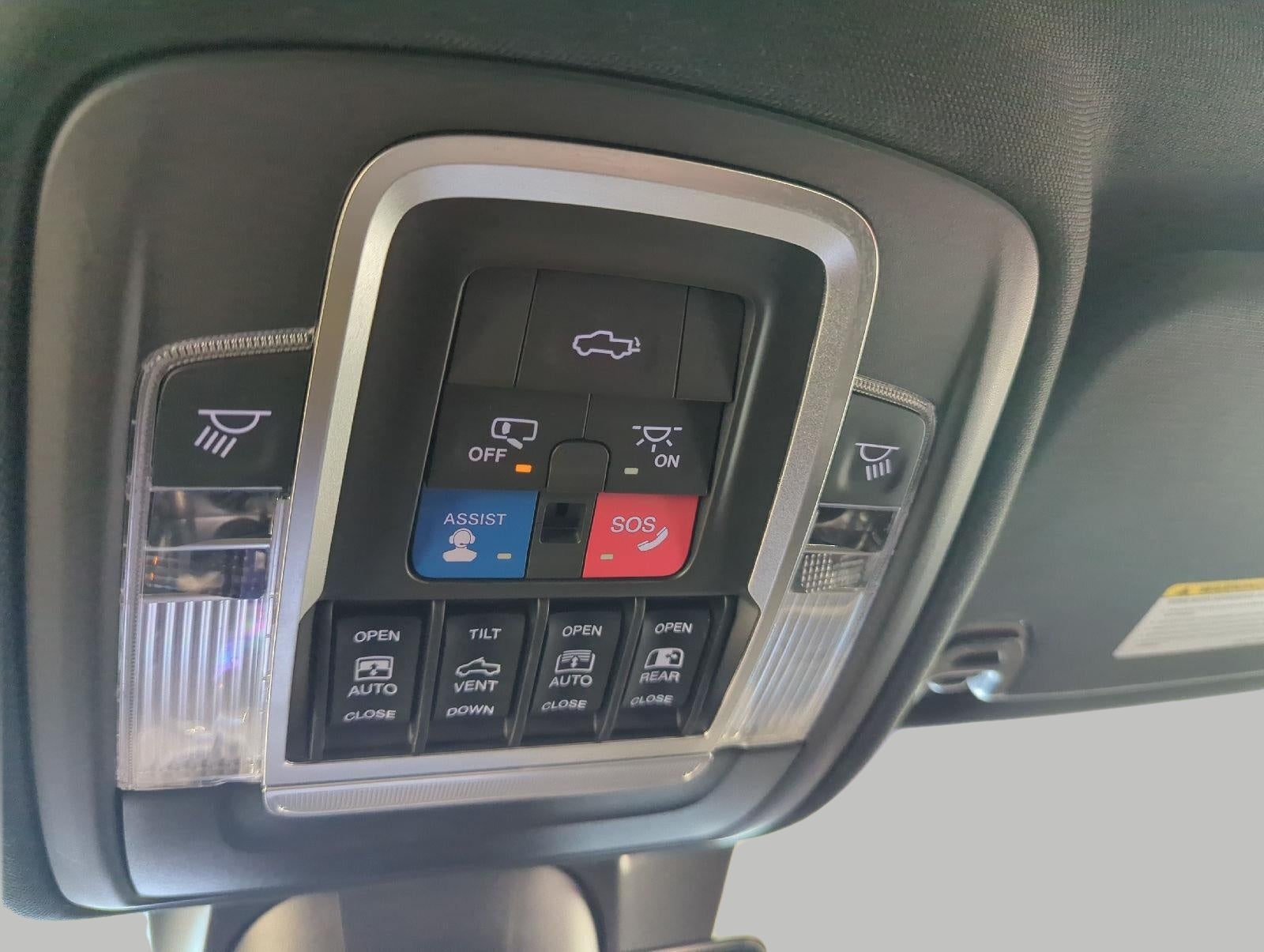 2021 RAM 1500 Limited Crew Cab 4x4 5'7' Box
