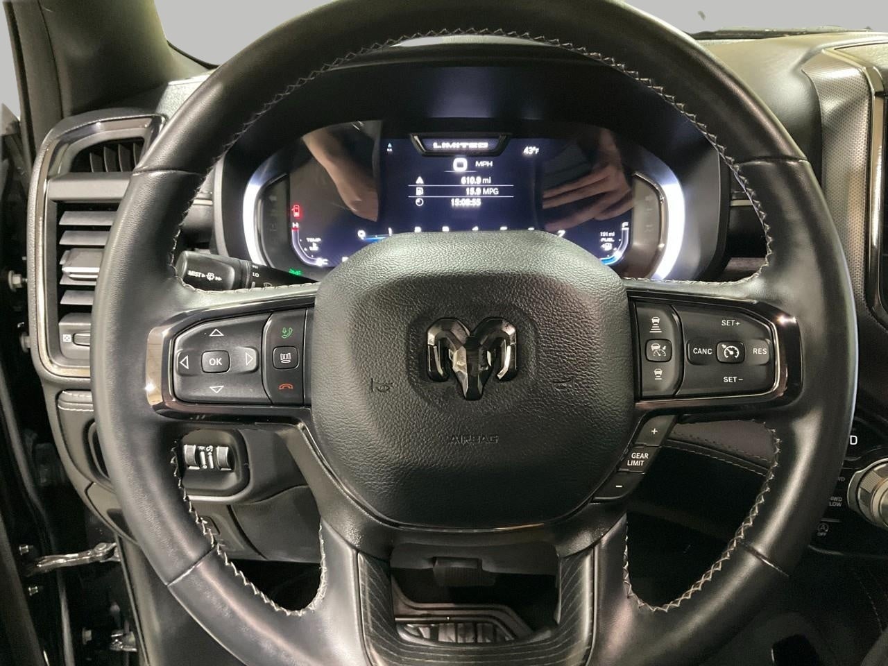 2024 RAM 1500 Limited Crew Cab 4x4 5'7' Box