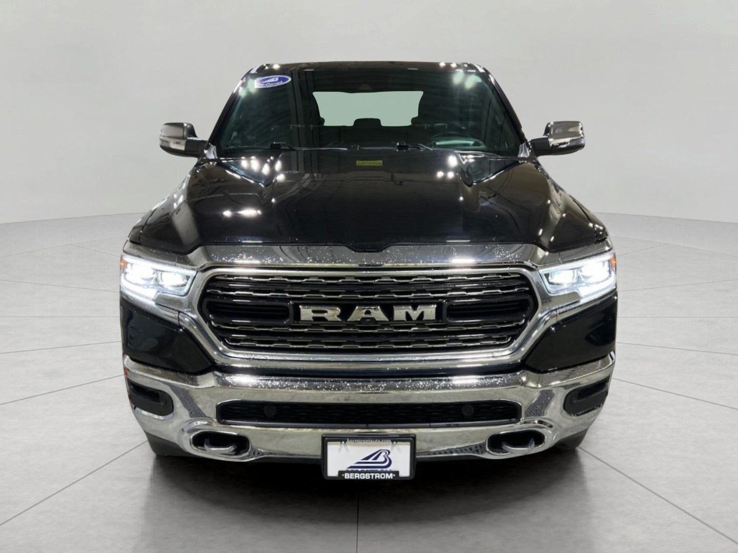 2024 RAM 1500 Limited Crew Cab 4x4 5'7' Box
