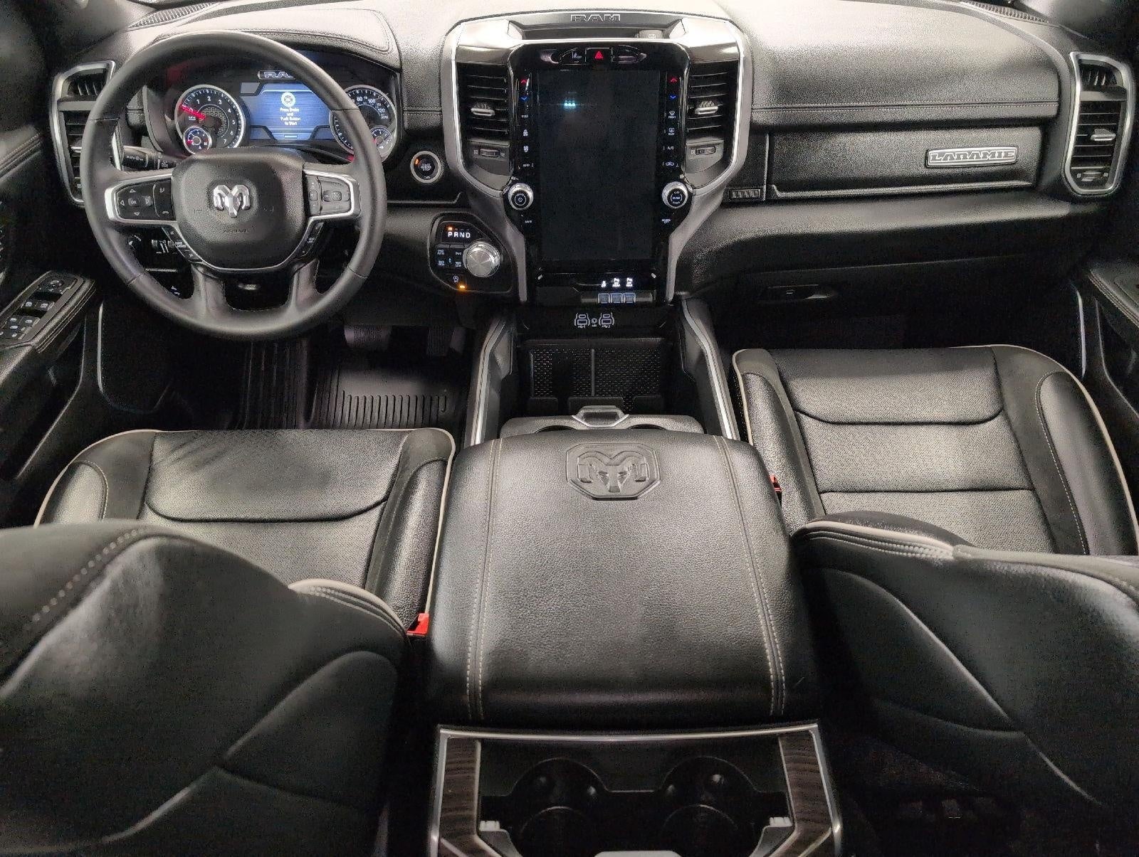 2026 RAM 1500 Laramie Crew Cab 4x4 5'7' Box