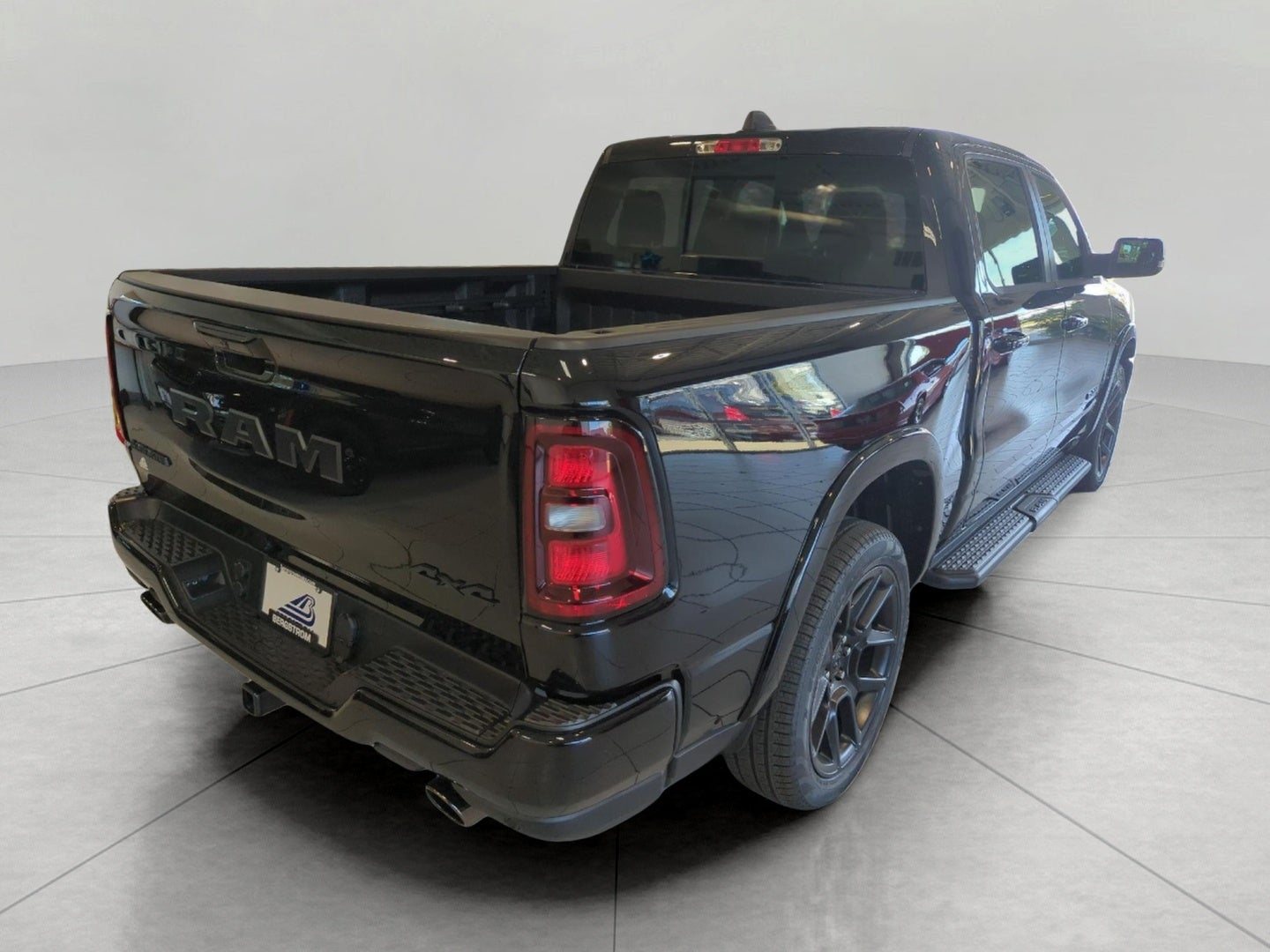 2027 RAM 1500 RAM 1500 LARAMIE CREW CAB 4X4 5'7' BOX