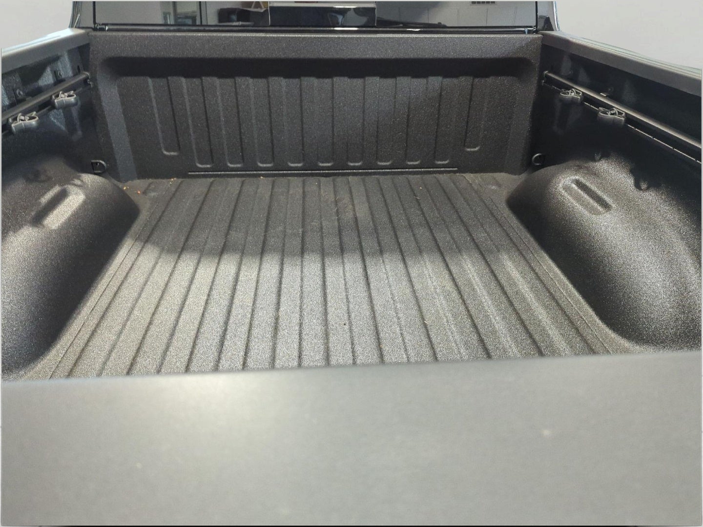 2027 RAM 1500 RAM 1500 LARAMIE CREW CAB 4X4 5'7' BOX