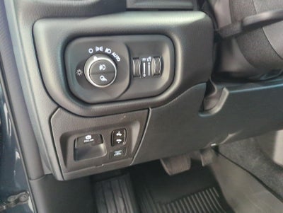 2027 RAM 1500 RAM 1500 LARAMIE CREW CAB 4X4 5'7' BOX