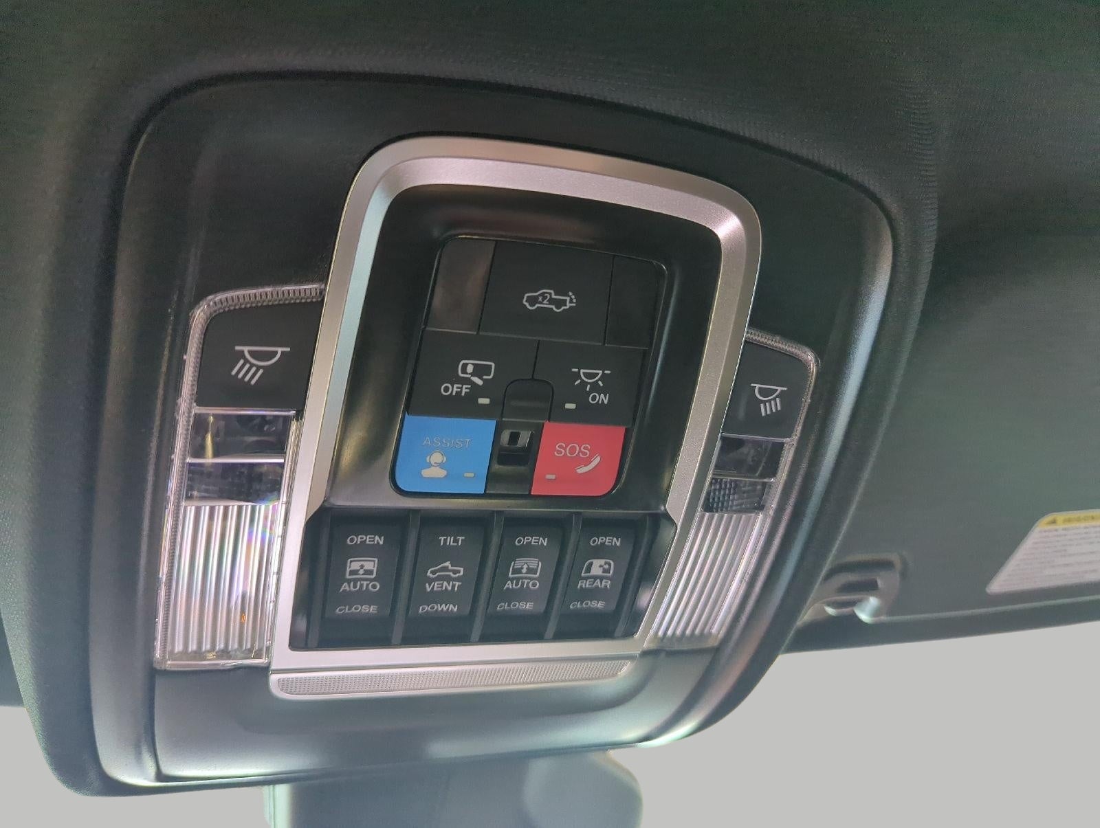 2027 RAM 1500 RAM 1500 LARAMIE CREW CAB 4X4 5'7' BOX