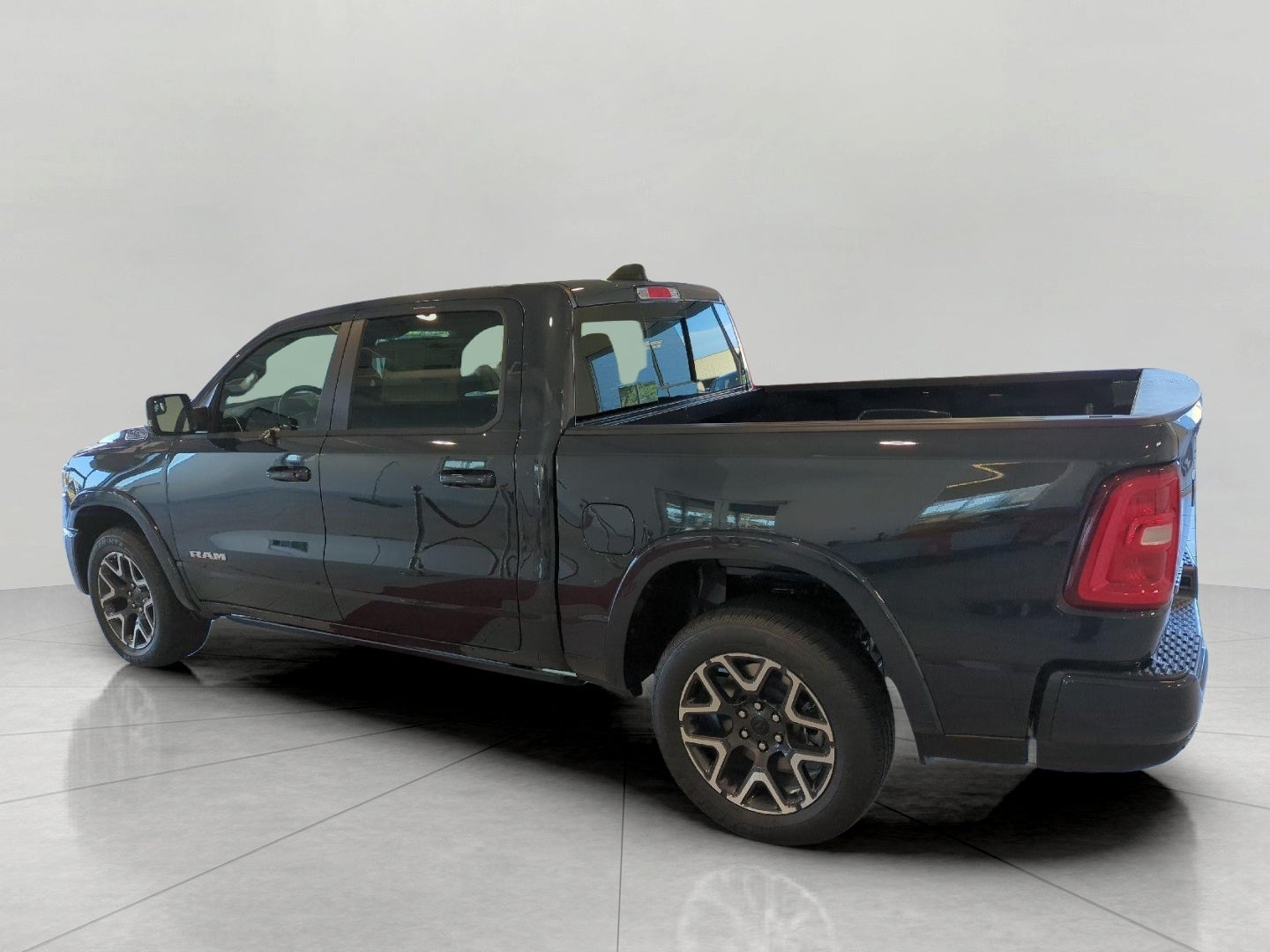 2027 RAM Ram 1500 RAM 1500 LARAMIE CREW CAB 4X4 5'7' BOX