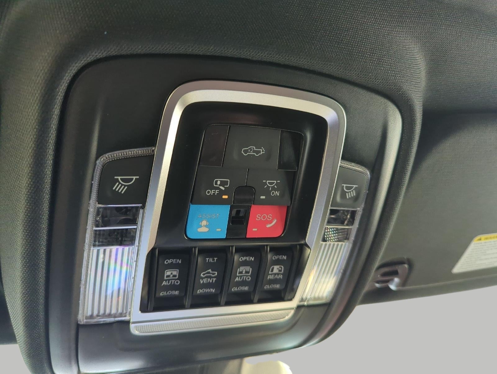 2027 RAM 1500 RAM 1500 LARAMIE CREW CAB 4X4 5'7' BOX