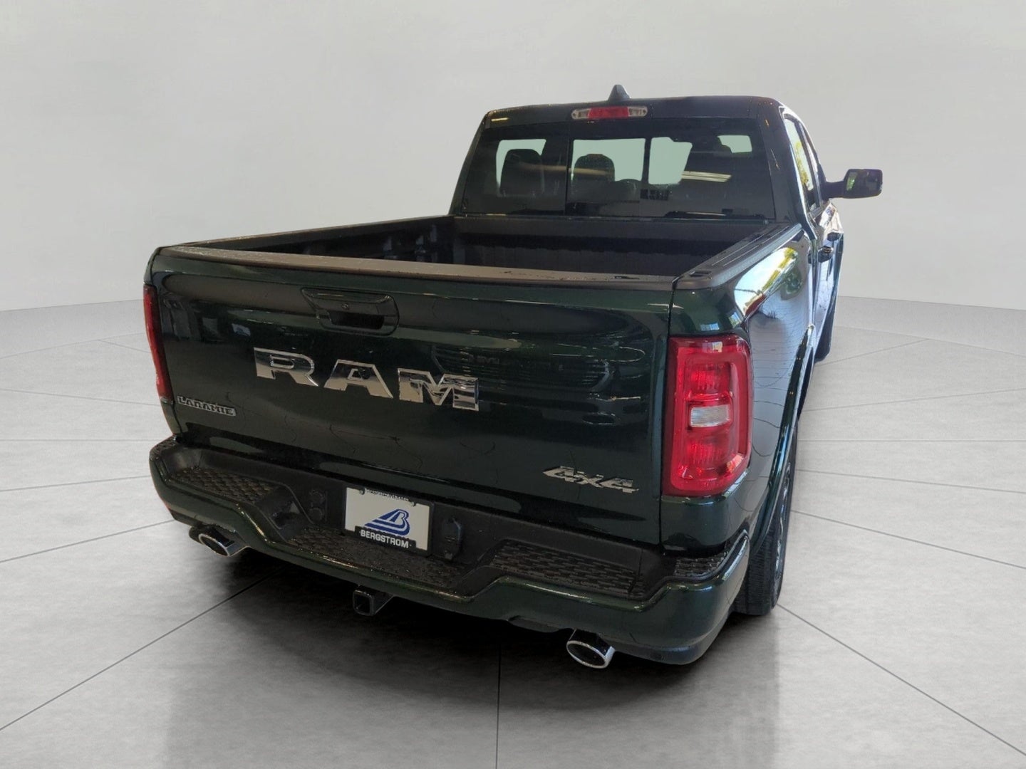 2027 RAM 1500 RAM 1500 LARAMIE CREW CAB 4X4 5'7' BOX