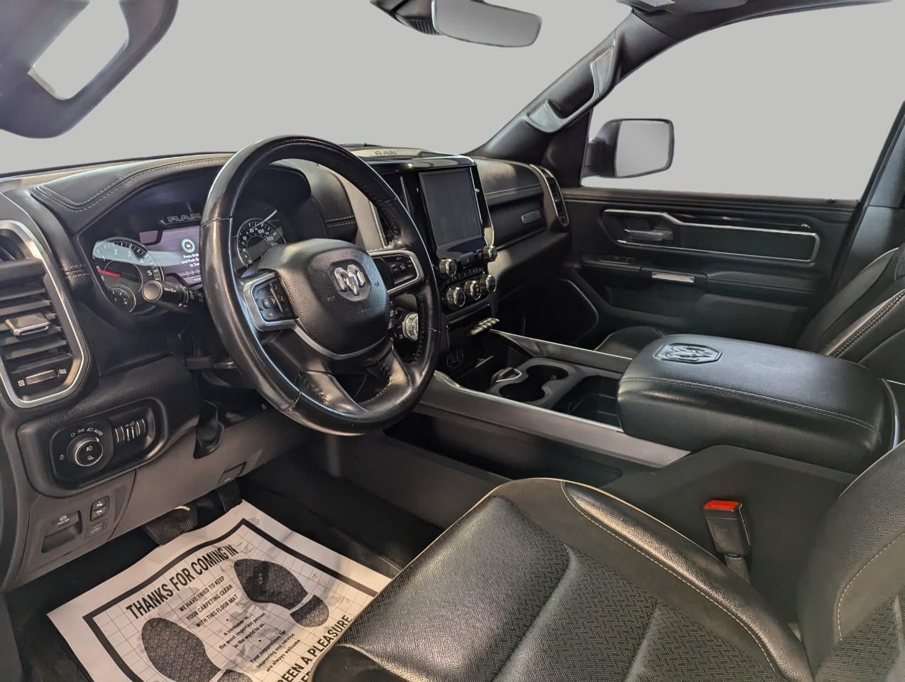 2022 RAM 1500 Laramie Crew Cab 4x4 5'7' Box