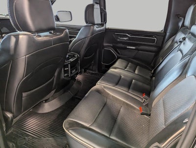 2022 RAM 1500 Laramie Crew Cab 4x4 5'7' Box