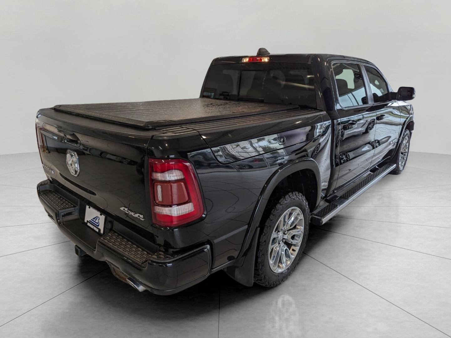 2022 RAM 1500 Laramie Crew Cab 4x4 5'7' Box