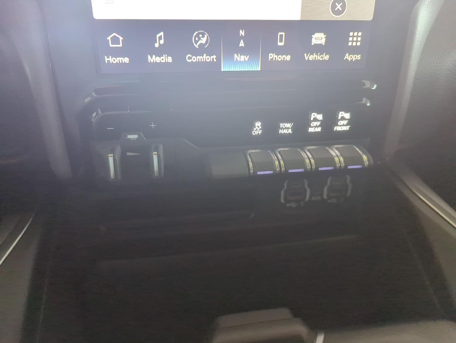 2023 RAM 1500 Laramie Crew Cab 4x4 5'7' Box
