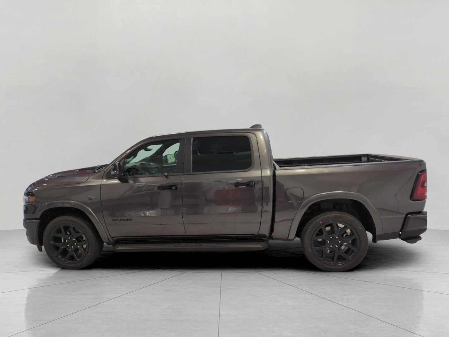 2027 RAM 1500 RAM 1500 LARAMIE CREW CAB 4X4 5'7' BOX