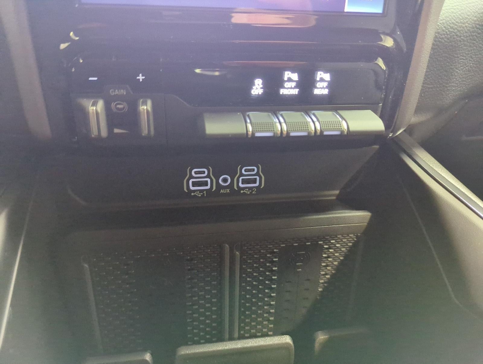 2027 RAM 1500 RAM 1500 LARAMIE CREW CAB 4X4 5'7' BOX