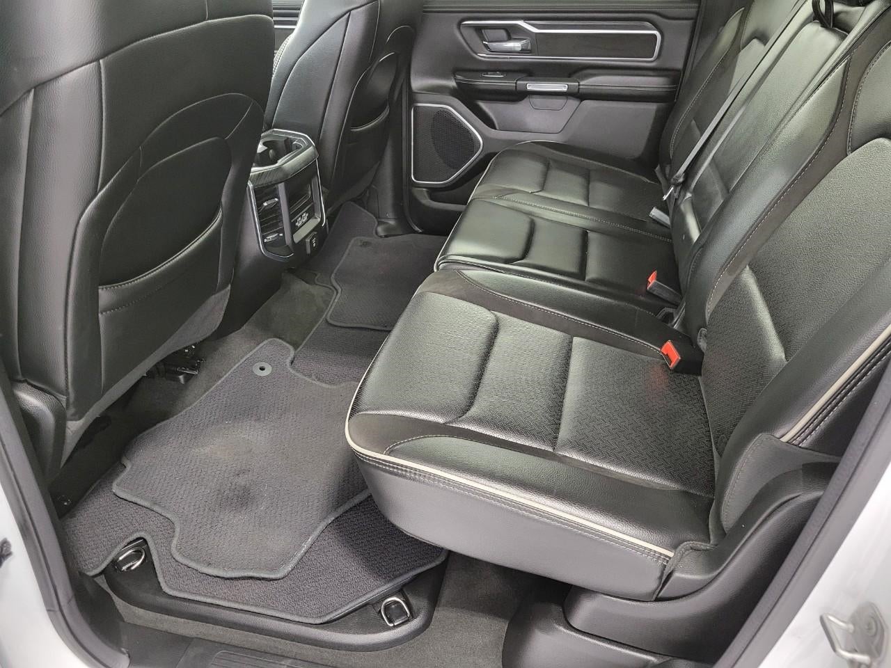 2023 RAM 1500 Laramie Crew Cab 4x4 5'7' Box