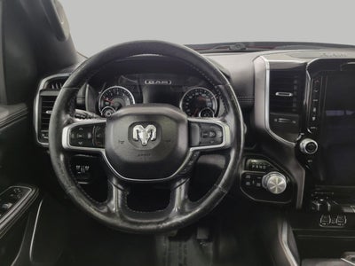 2020 RAM 1500 Laramie Crew Cab 4x4 5'7' Box