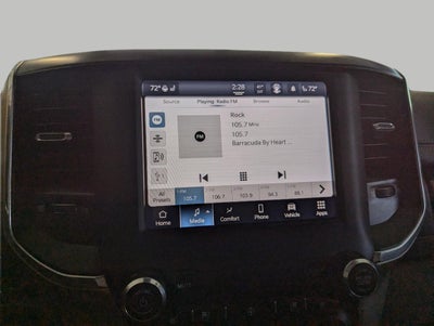 2022 RAM 1500 Laramie Crew Cab 4x4 5'7' Box