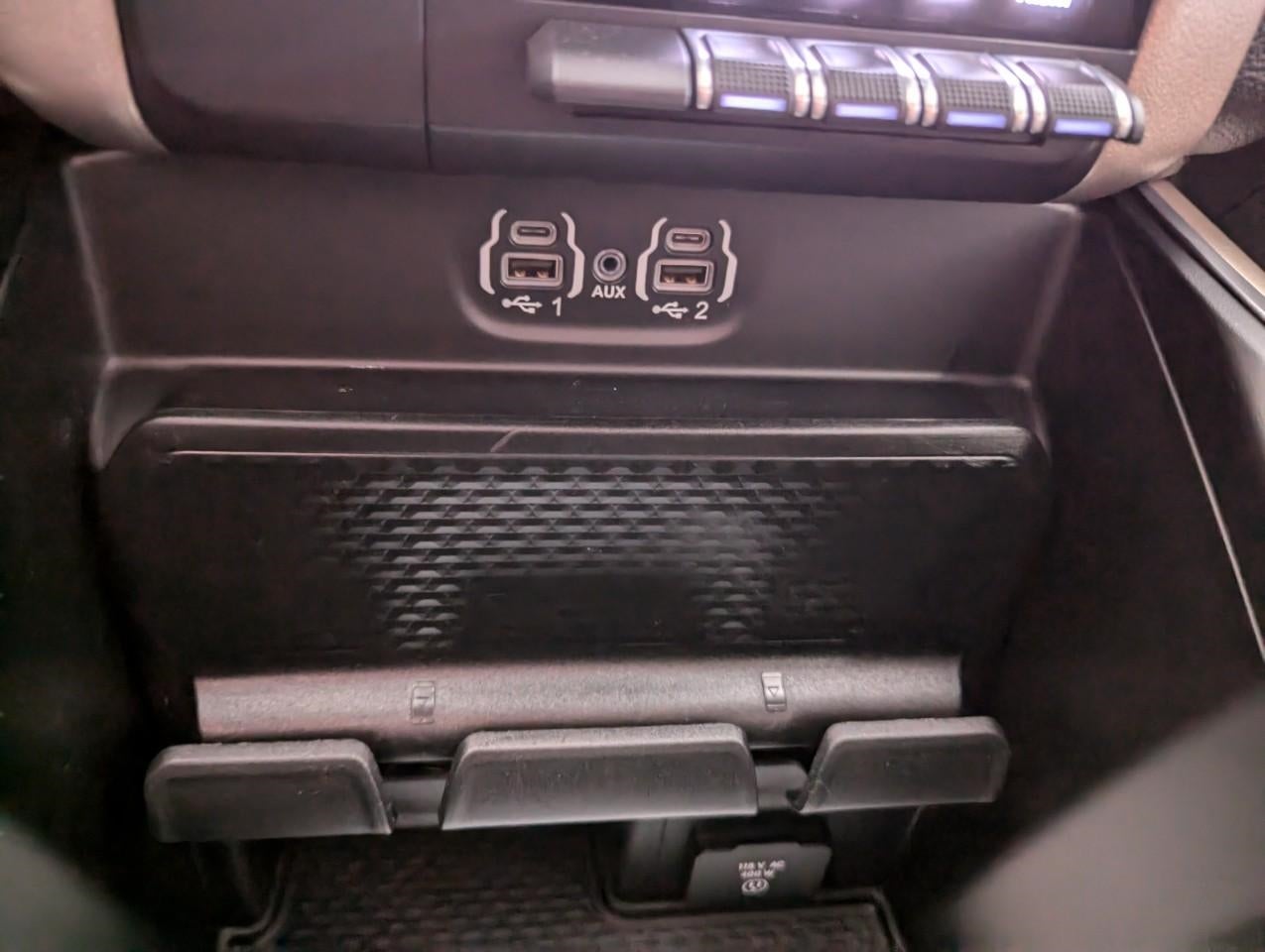 2022 RAM 1500 Laramie Crew Cab 4x4 5'7' Box