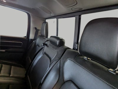 2022 RAM 1500 Laramie Crew Cab 4x4 5'7' Box