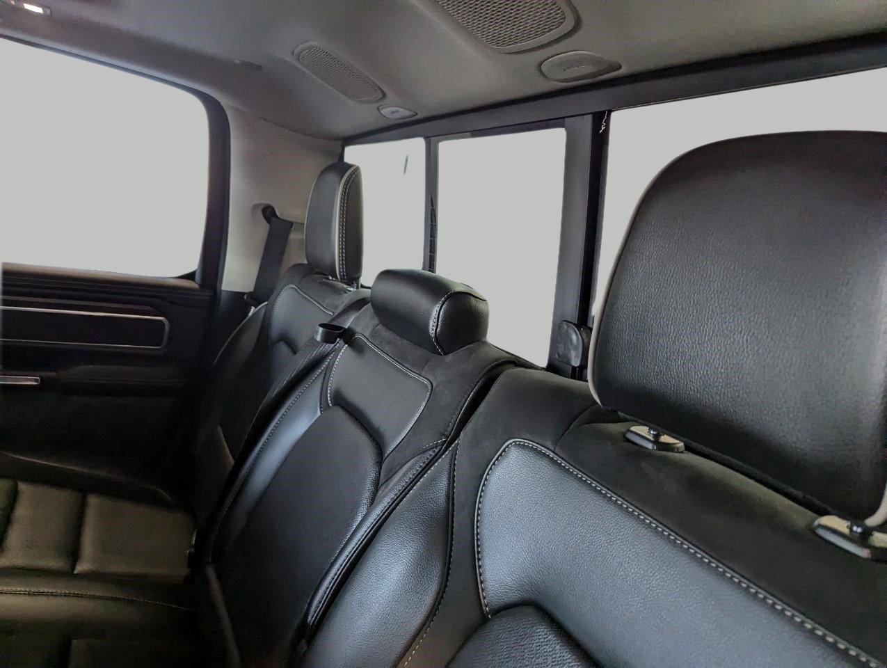 2022 RAM 1500 Laramie Crew Cab 4x4 5'7' Box