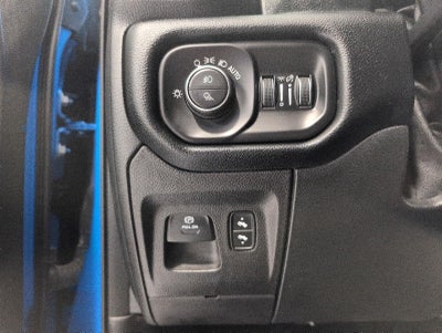 2022 RAM 1500 Laramie Crew Cab 4x4 5'7' Box