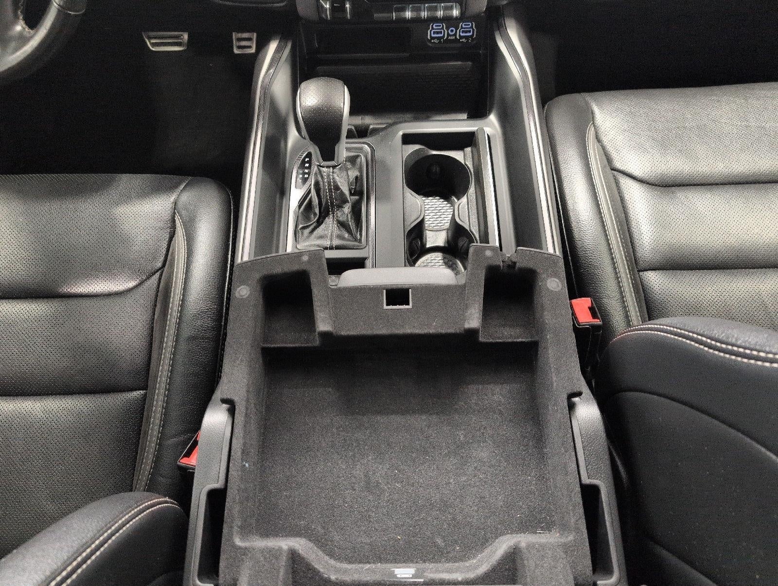 2022 RAM 1500 Laramie Crew Cab 4x4 5'7' Box
