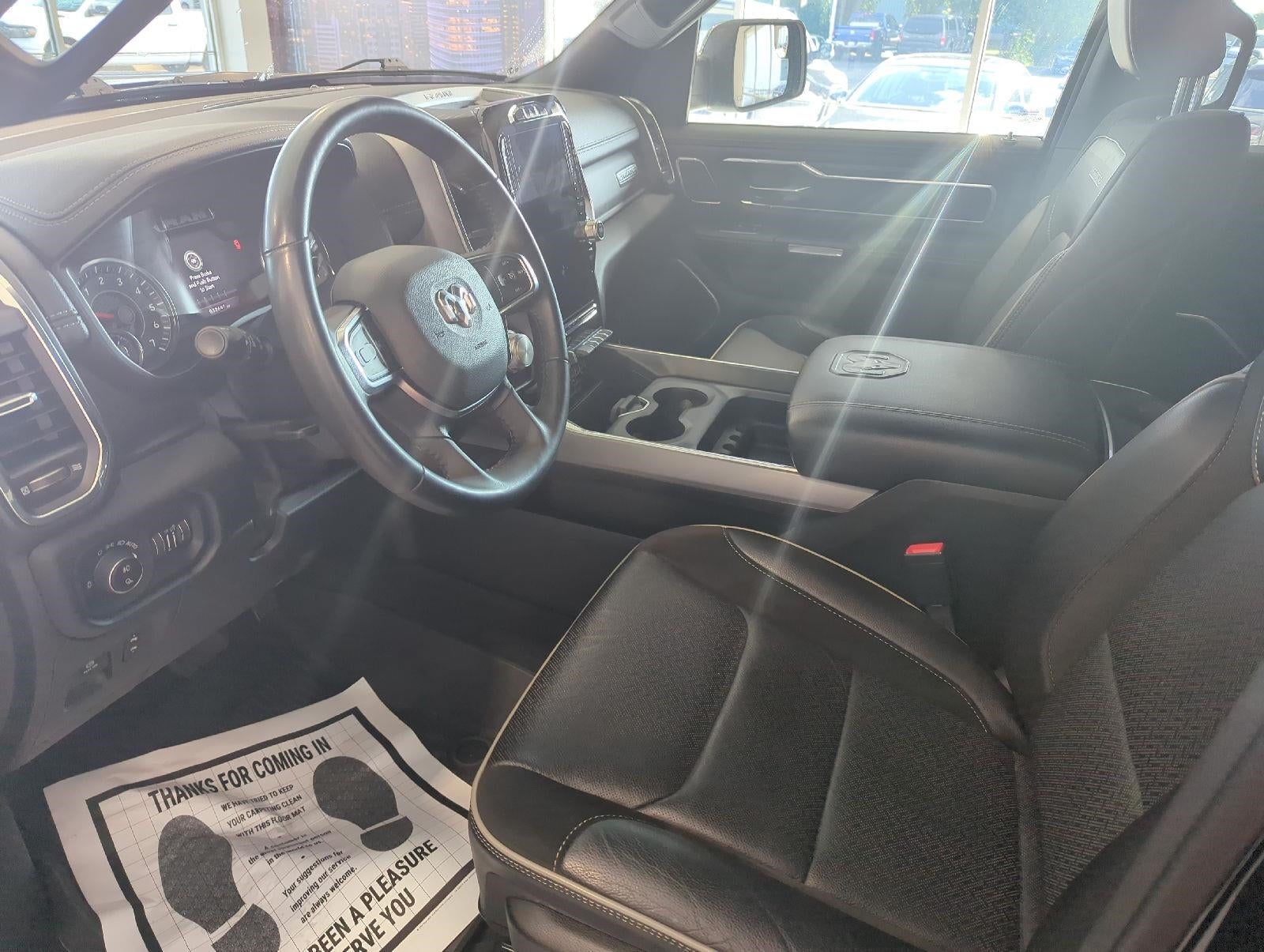 2023 RAM 1500 Laramie Crew Cab 4x4 5'7' Box