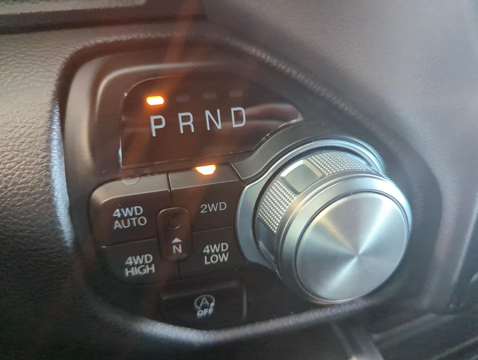2023 RAM 1500 Laramie Crew Cab 4x4 5'7' Box