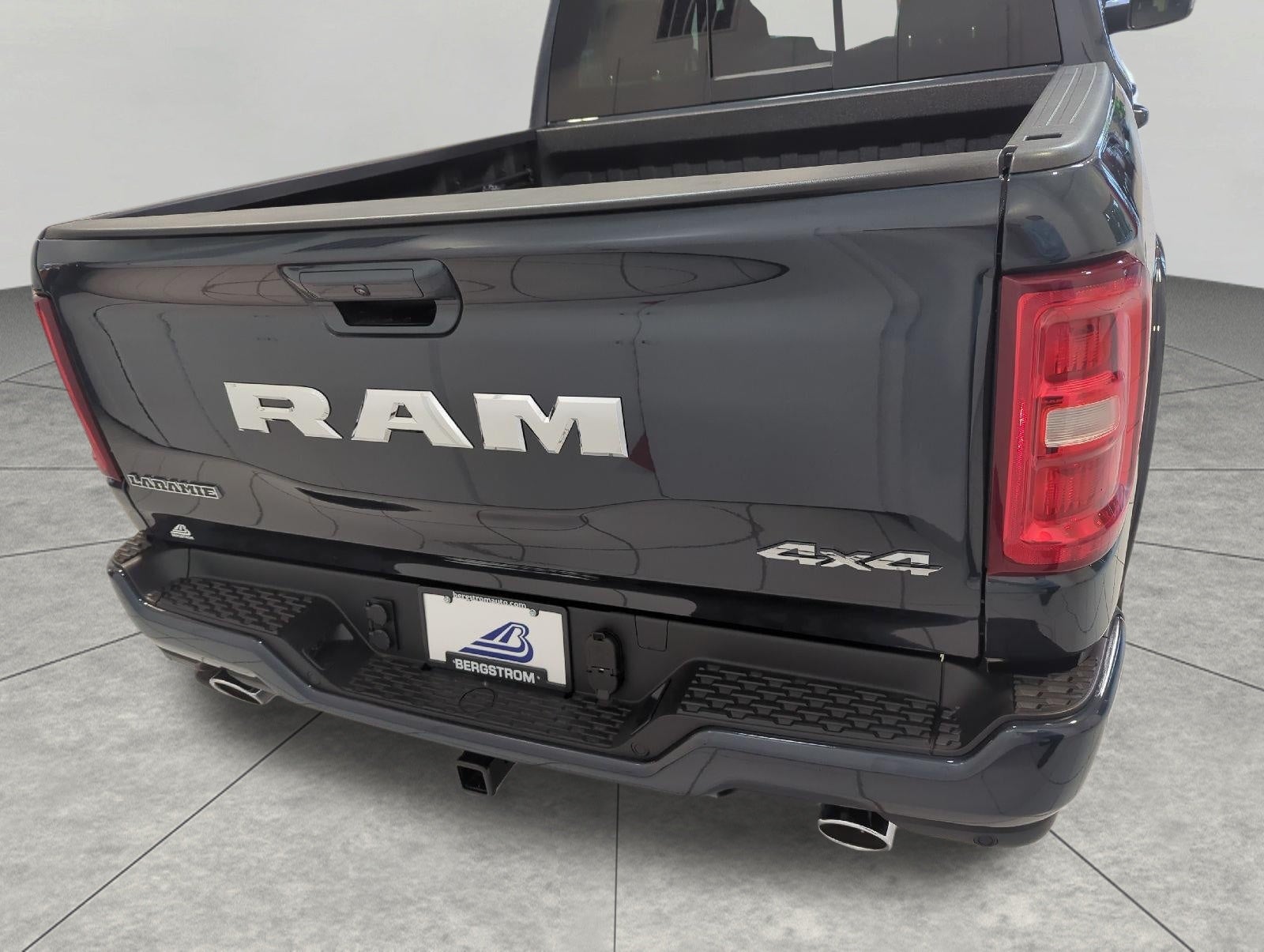 2027 RAM 1500 RAM 1500 LARAMIE CREW CAB 4X4 5'7' BOX