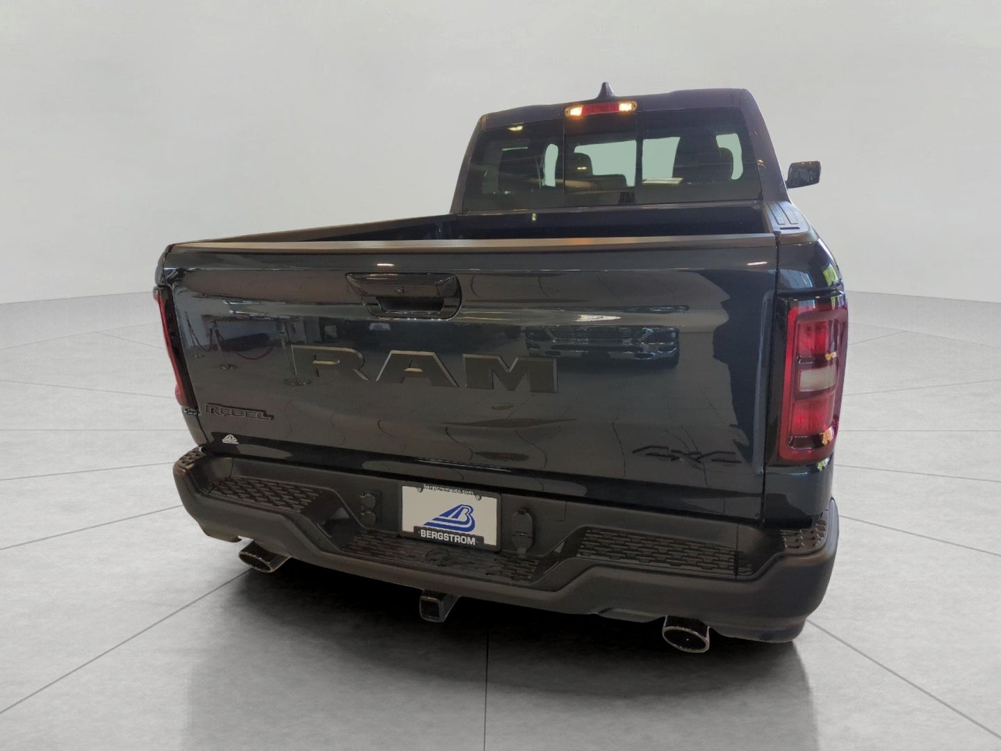 2027 RAM 1500 RAM 1500 REBEL CREW CAB 4X4 5'7' BOX