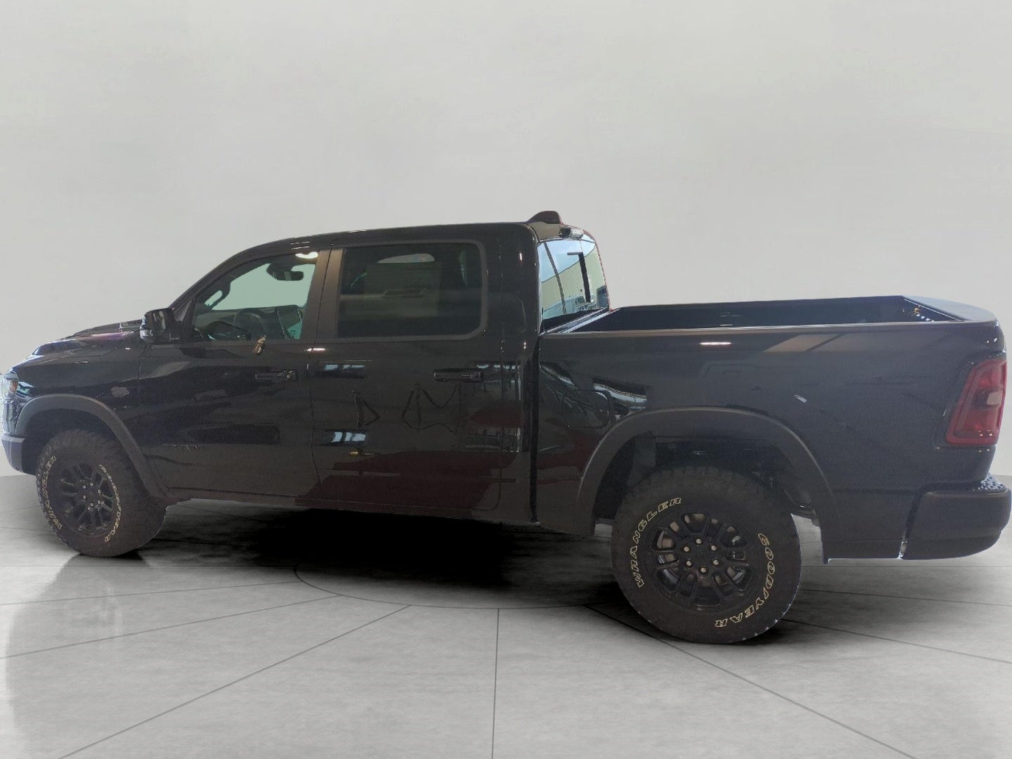 2027 RAM 1500 RAM 1500 REBEL CREW CAB 4X4 5'7' BOX