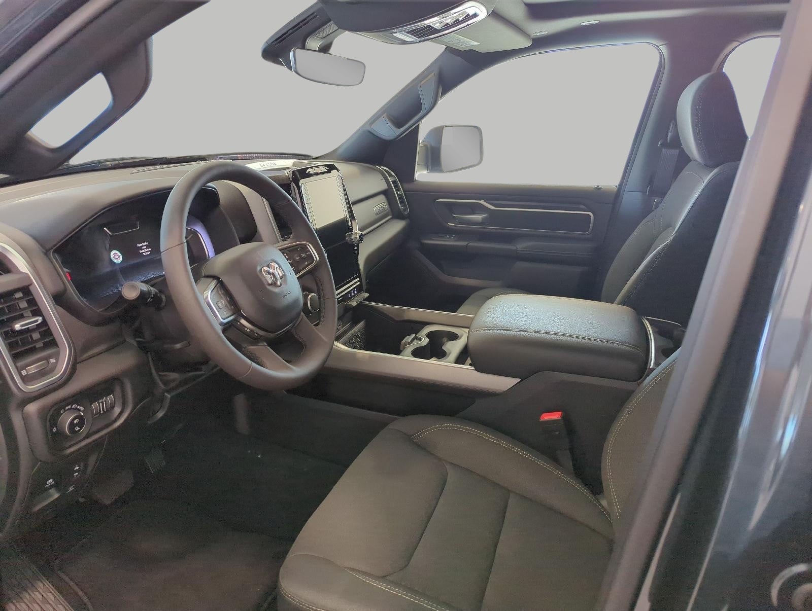 2025 RAM 1500 Big Horn Crew Cab 4x4 6'4' Box