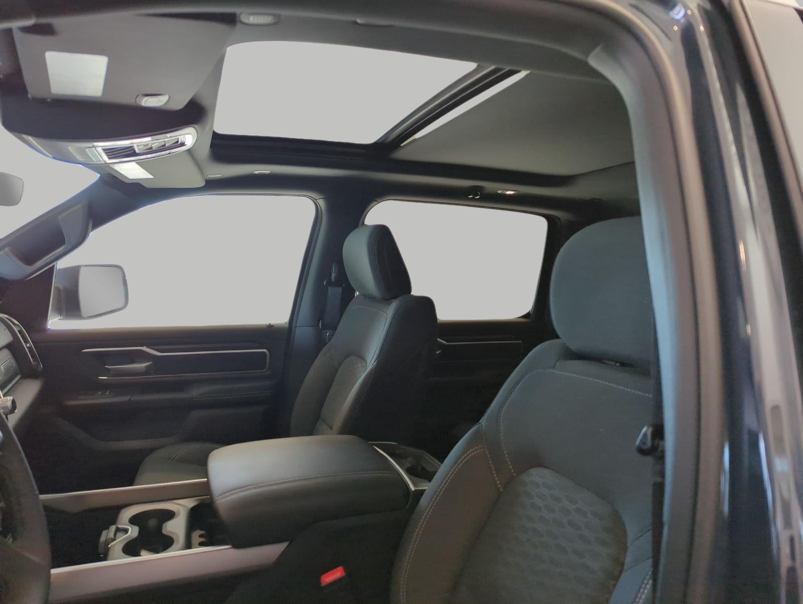 2025 RAM 1500 Big Horn Crew Cab 4x4 6'4' Box