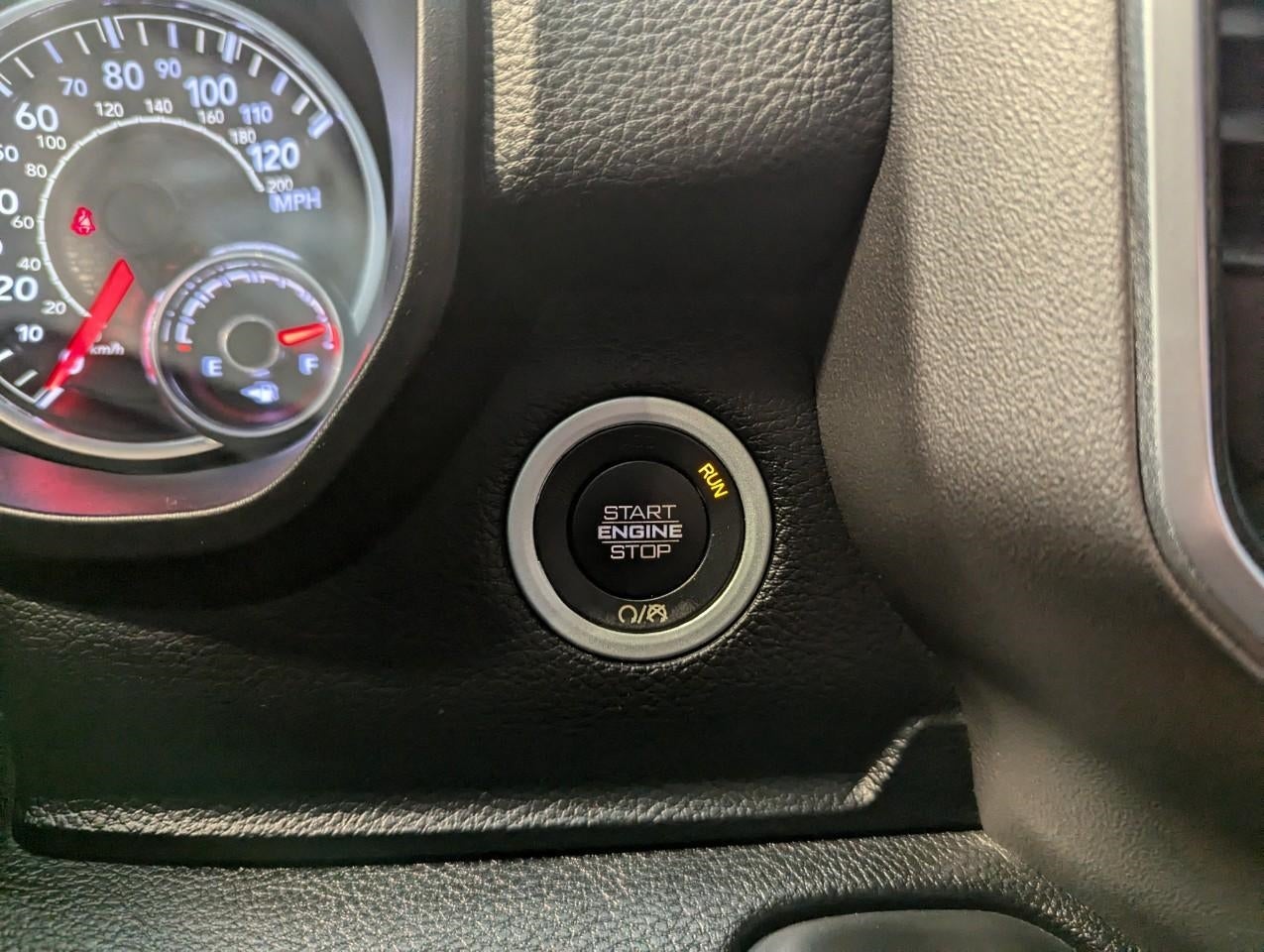 2019 RAM 1500 Big Horn/Lone Star Crew Cab 4x4 6'4' Box