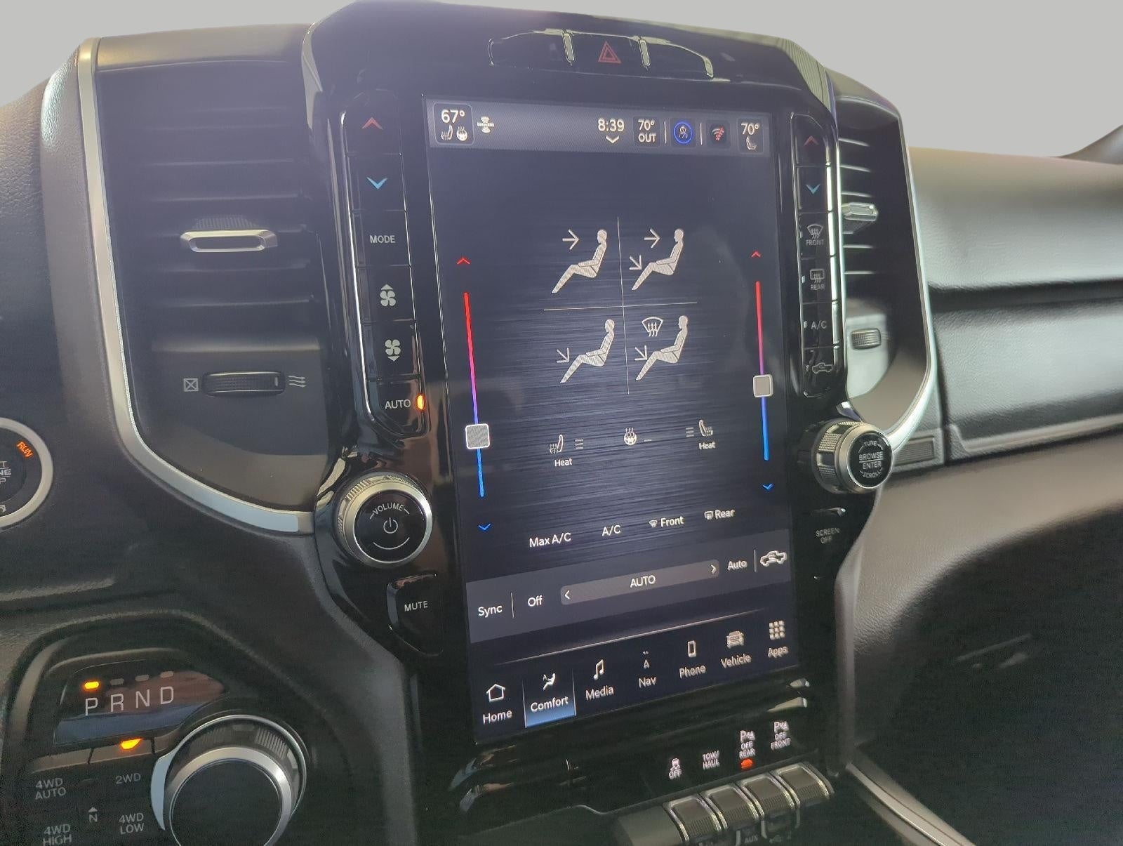 2023 RAM 1500 Big Horn Crew Cab 4x4 6'4' Box