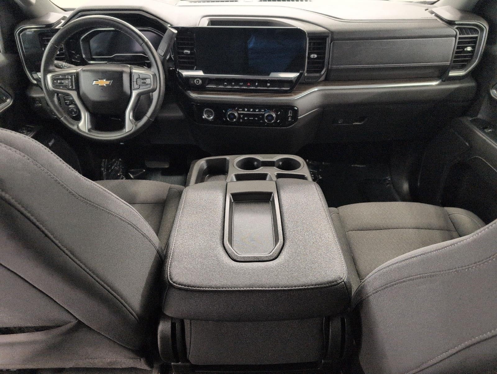 2024 Chevrolet SILVERADO 1500 4WD Crew Cab Short Bed LT with 2FL