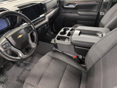 2024 Chevrolet SILVERADO 1500 4WD Crew Cab Short Bed LT with 2FL