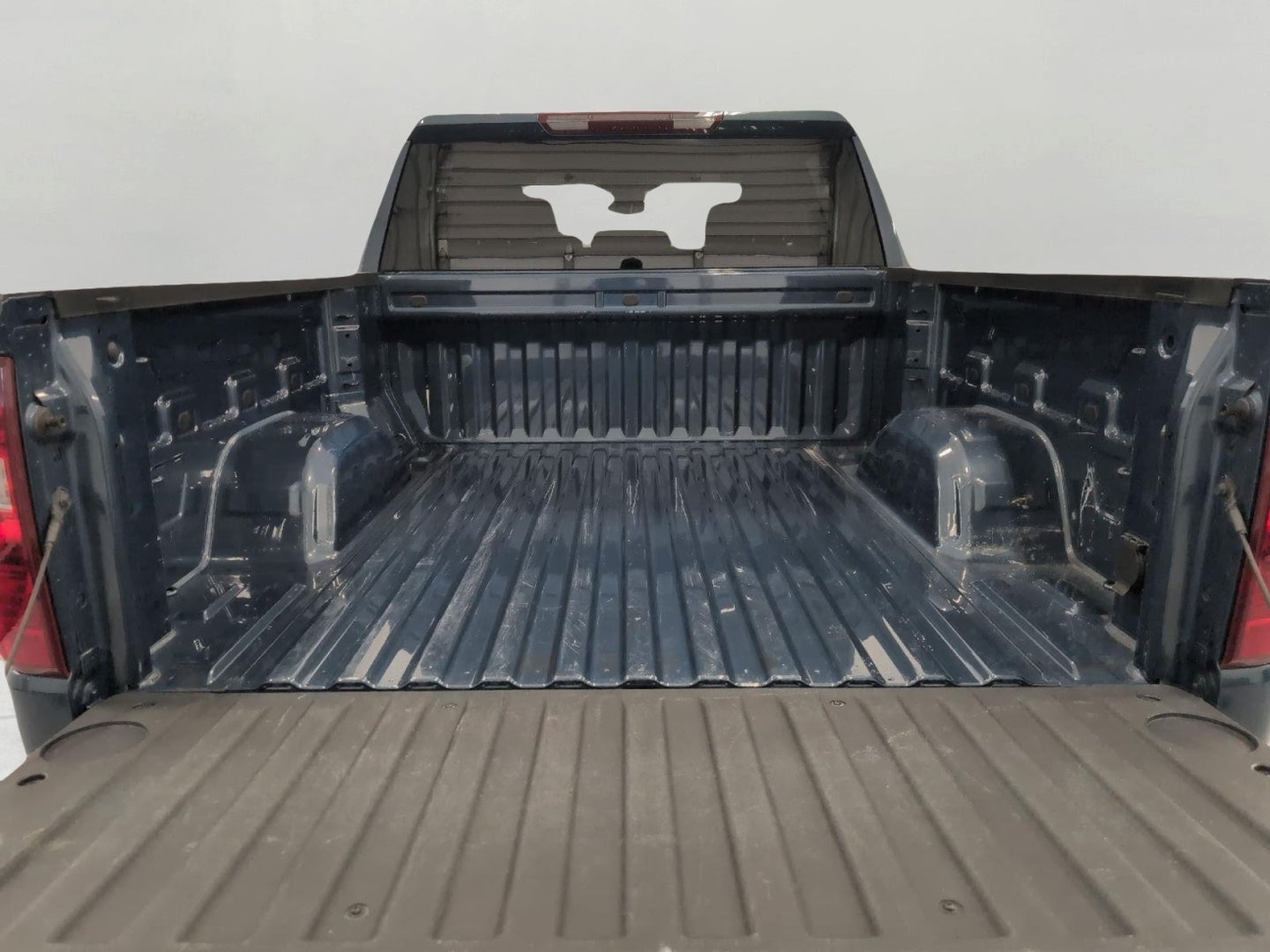 2024 Chevrolet SILVERADO 1500 4WD Crew Cab Short Bed LT with 2FL