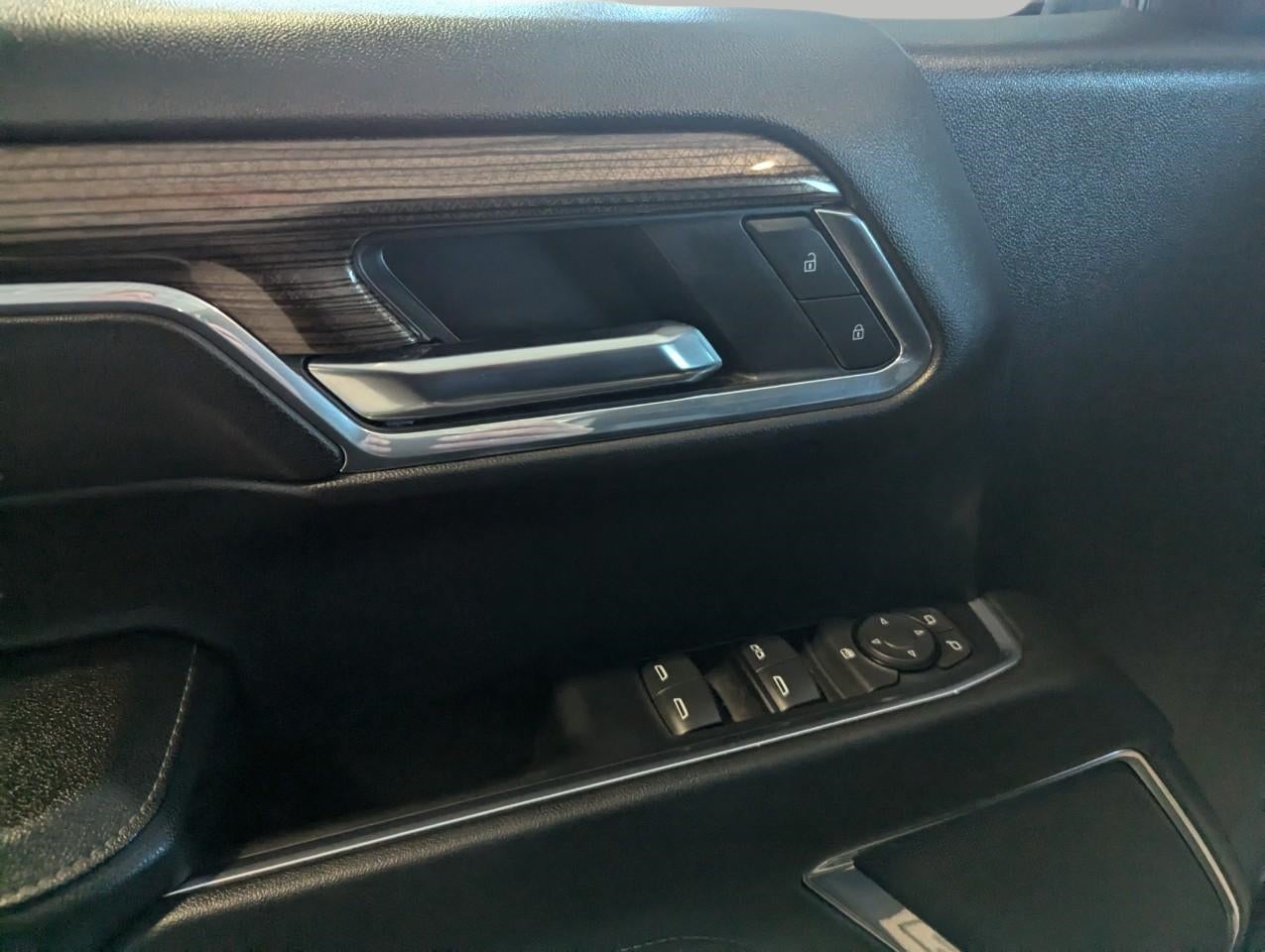 2024 Chevrolet Silverado 1500 4WD Crew Cab Short Bed RST