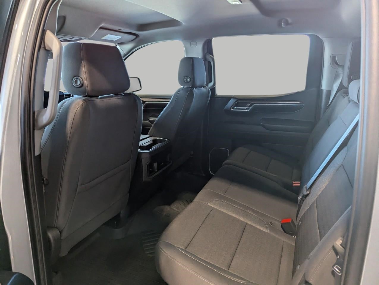 2024 Chevrolet Silverado 1500 4WD Crew Cab Short Bed RST