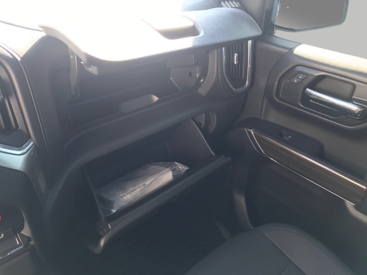 2021 Chevrolet Silverado 1500 4WD Crew Cab 147 RST