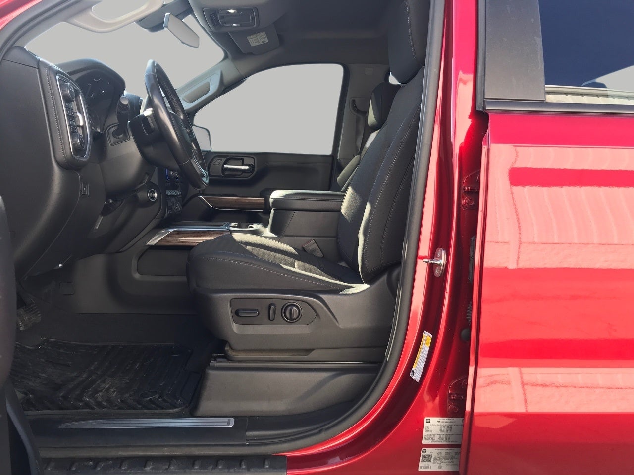 2021 Chevrolet Silverado 1500 4WD Crew Cab 147 RST