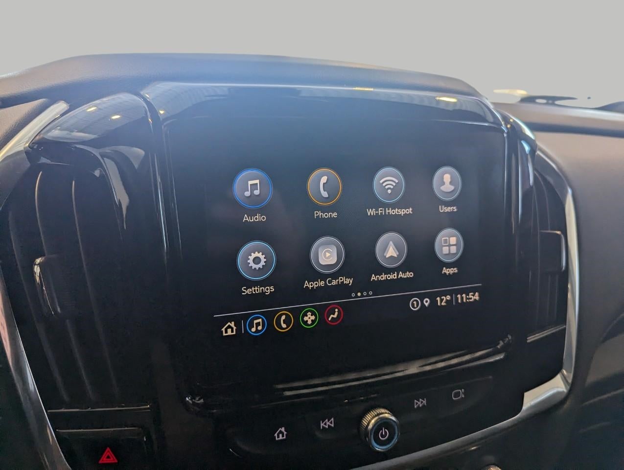 2023 Chevrolet Traverse AWD LT Cloth