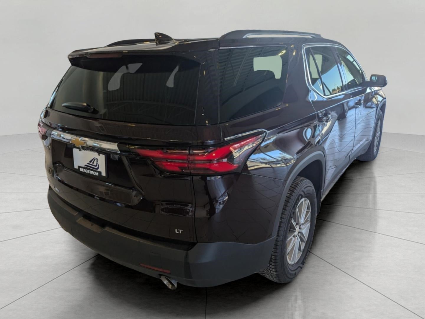 2023 Chevrolet Traverse AWD LT Cloth