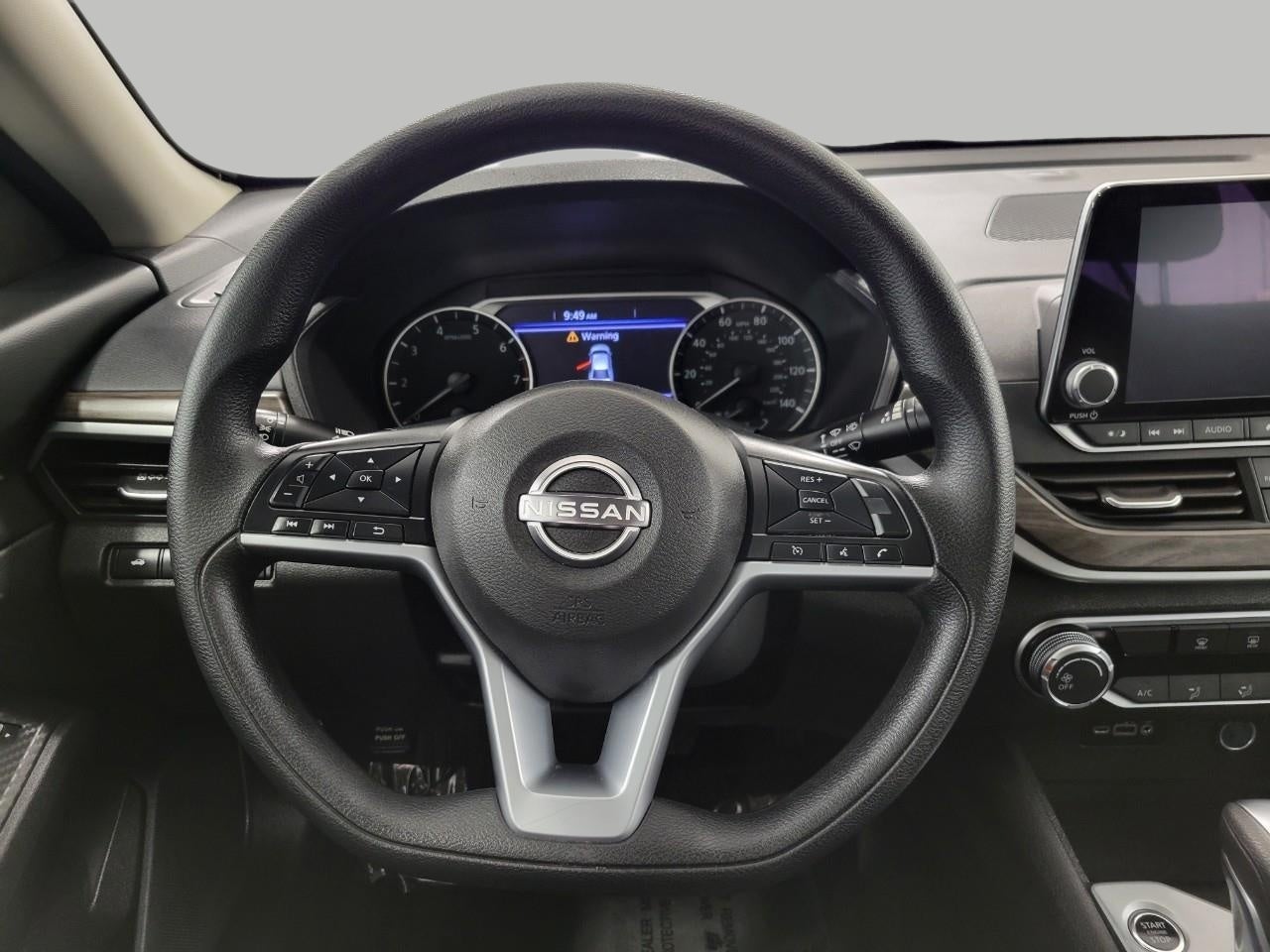 2025 Nissan Altima SV FWD