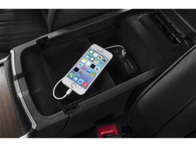 2015 Chrysler 300C Platinum