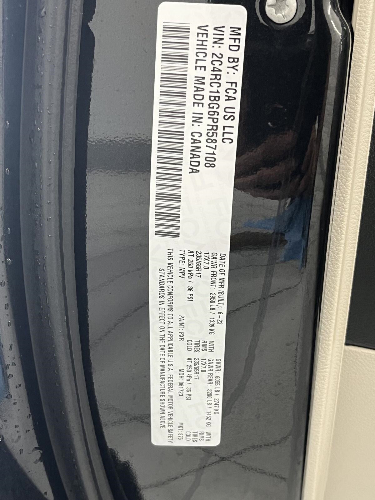 2023 Chrysler Pacifica Touring L