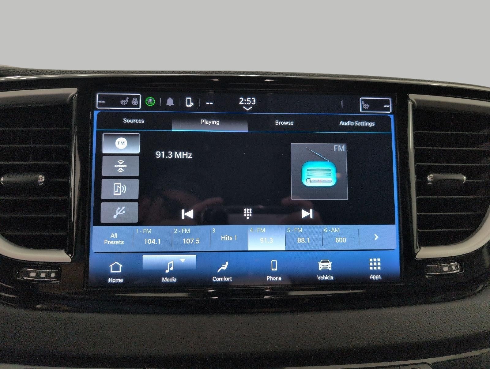 2024 Chrysler Pacifica Touring L