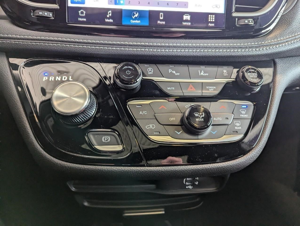 2026 Chrysler Pacifica PACIFICA SELECT